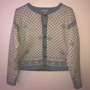 VINTAGE DALE OF NORWAY RARE BABY BLUE CARDIGAN